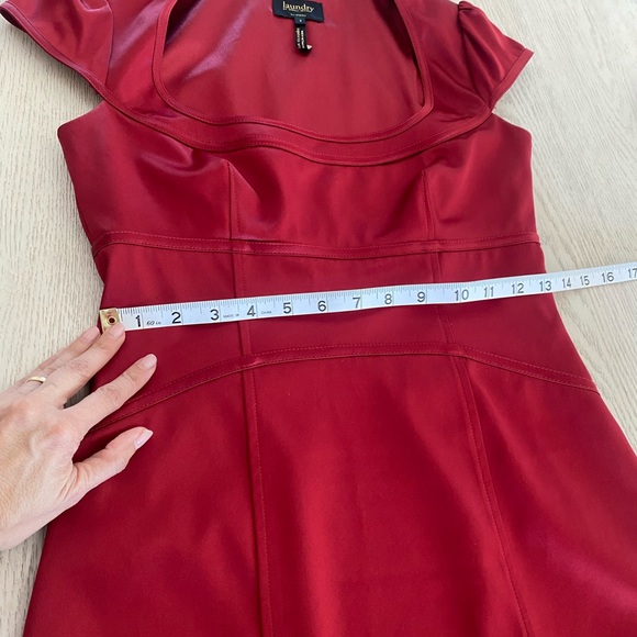 Laundry by Shelli Siegal red satin cap sleeve bodycon dress, size 2 (XS) - Picture 15 of 15